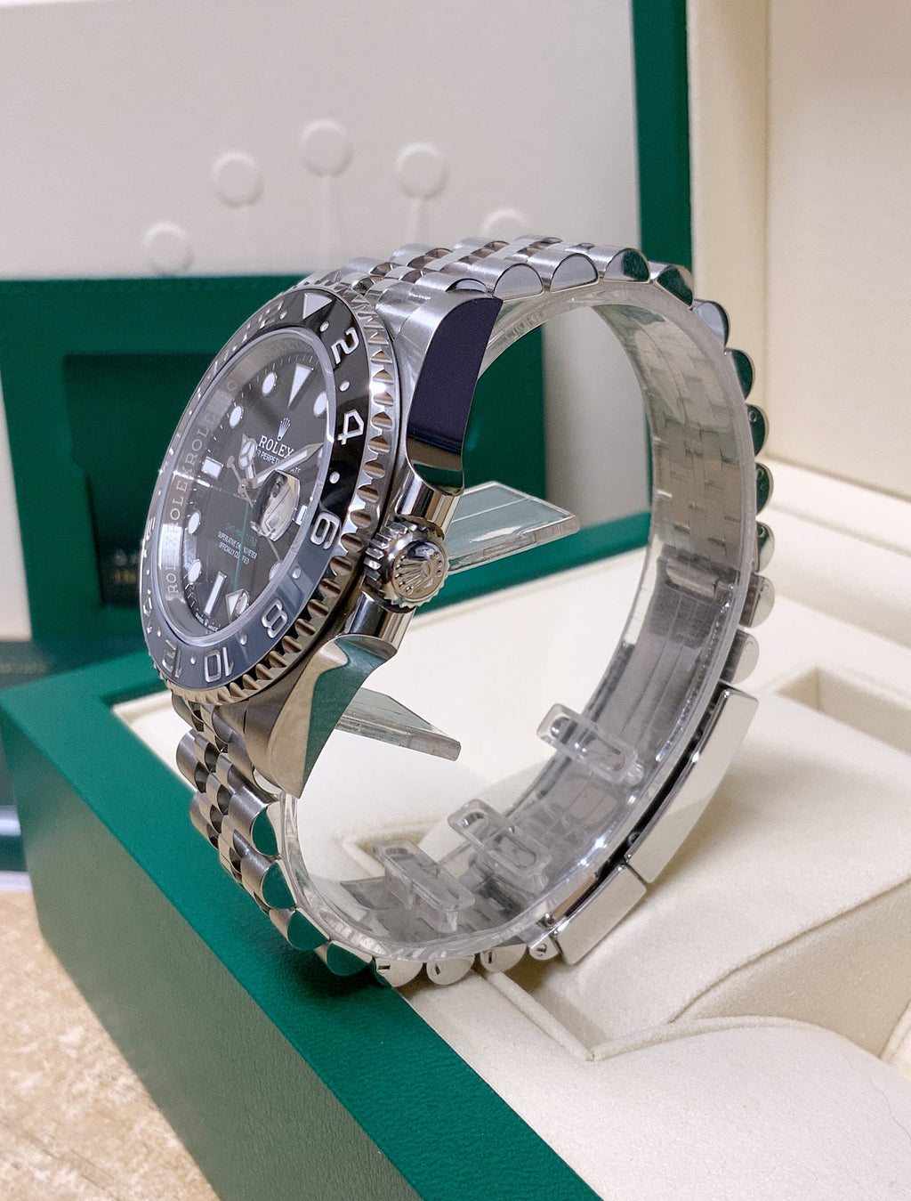 Rolex GMT master II 126710GRNR jubilee
