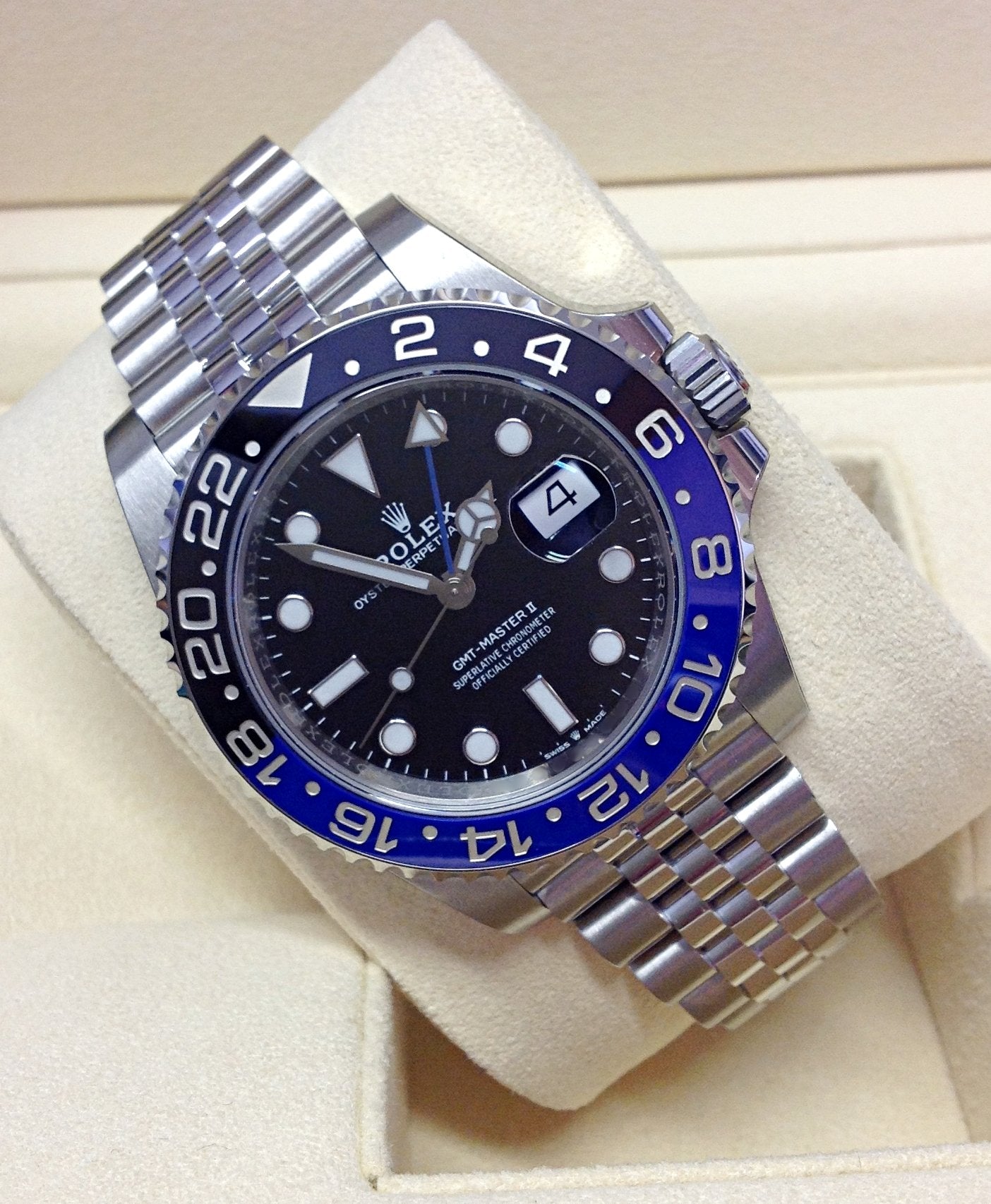 Rolex GMT master II 126710BLNR jubilee