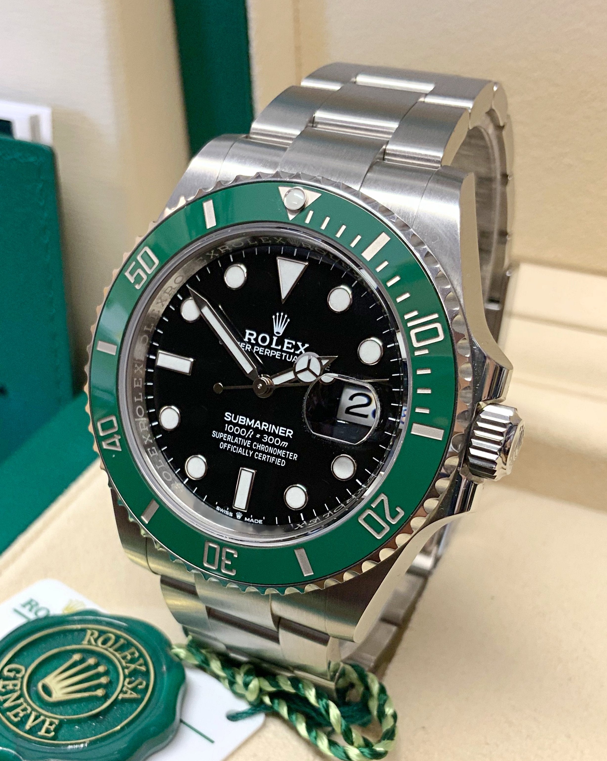 Rolex submariner 126610LV kermit
